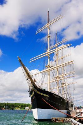 Download Pommern Ship in Port of Mariehamn Aland Journal: 150 Page Lined Notebook/Diary -  | ePub