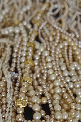 Read A Romantic River of Vintage Pearls Journal: 150 Page Lined Notebook/Diary -  file in PDF